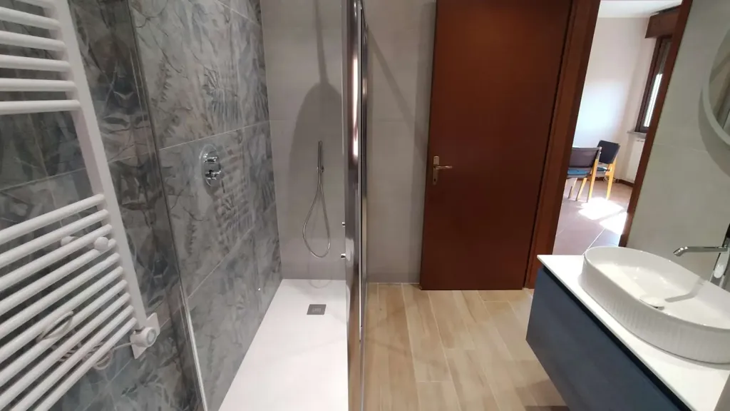 Bagni - Modern Studio with Lift in Castellanza