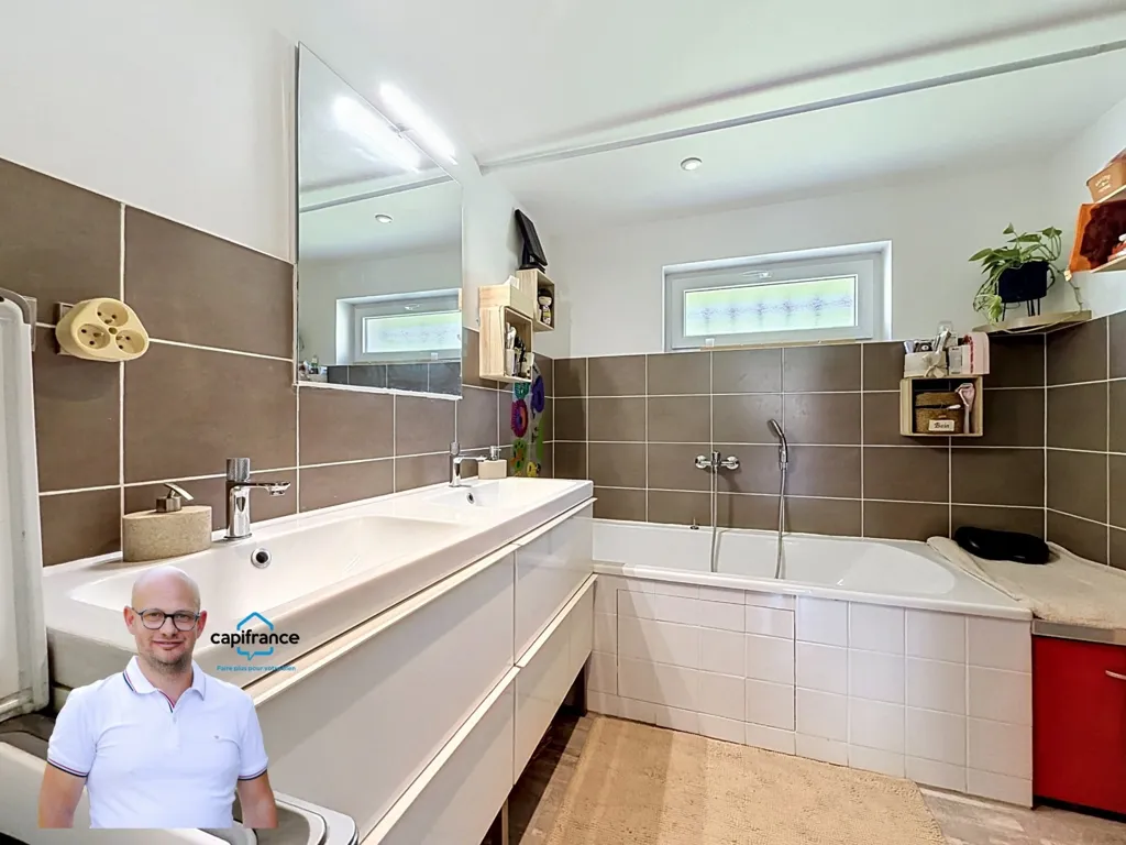 Vannitoad - Spacious House with Garden in Saint-Béron