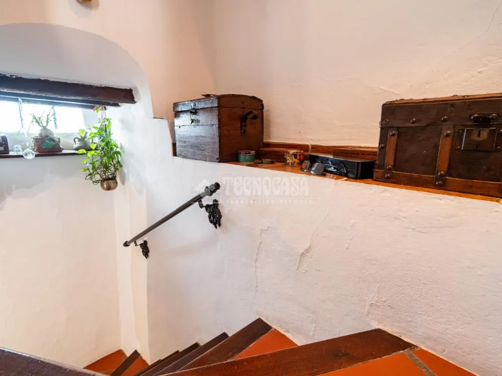 Pièces - Traditional Albaicín Flat with Balcón