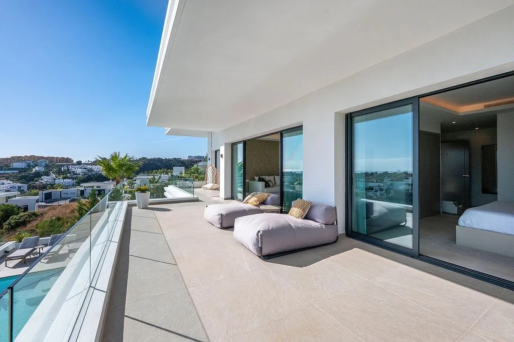 Balcon - Modern Chalet with Pool in El Padrón