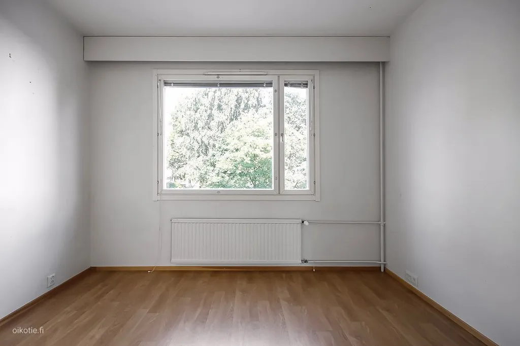 Stanze - Spacious Apartment with Balcony in Martinlaakso