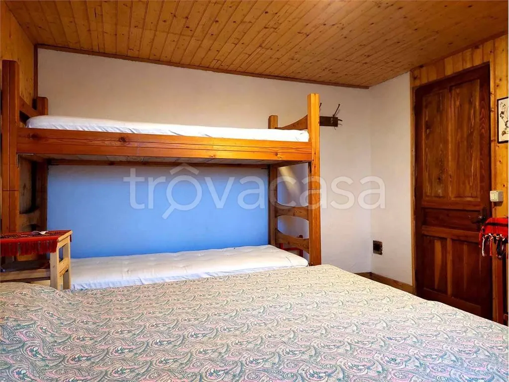 Chambres - Independent House with Mountain View in Mendatica