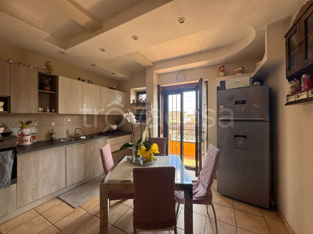 Cuisine - Villa with Private Garden in Vitulazio