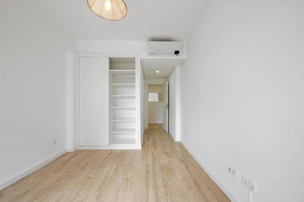 Toad - Luxury Flat with Balcony in Oeiras