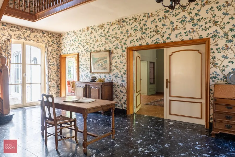 Salle à manger - Villa Caractéristique avec Parc de 2,7ha près de la Côte