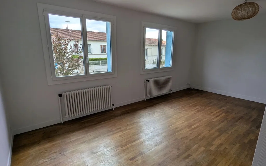 Pièces - Appartement T2 avec Jardin à Poitiers