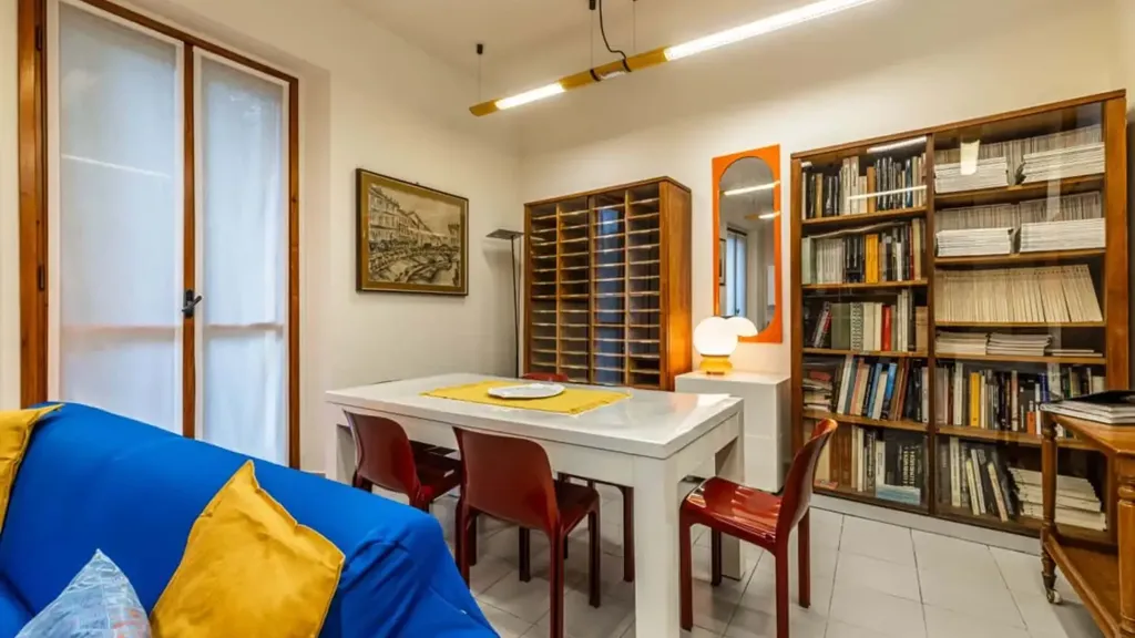 Söögituba - Studio Apartment with Balcony in Milan
