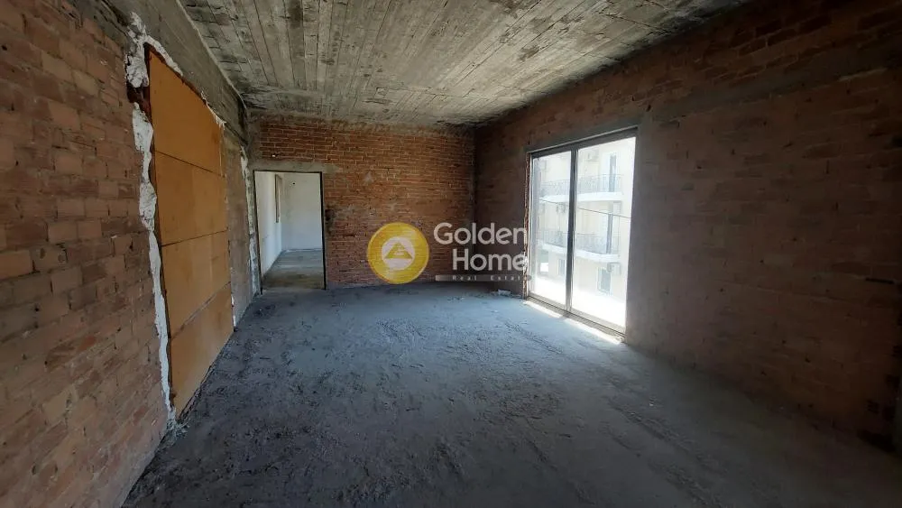 Appartement 10 pièces à GR