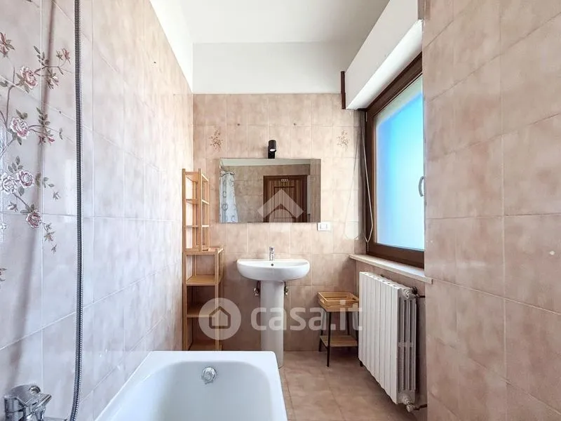 Bathrooms - Apartment with Balcony in Strinella Alta, L'Aquila