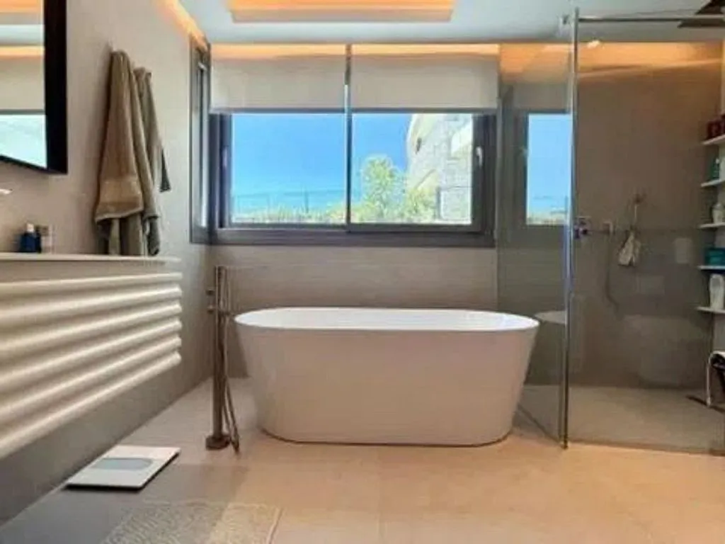 Vannitoad - Furnished Apartment with Pool in Benahavís
