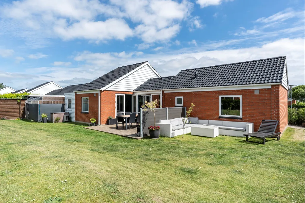 Giardino - Co-op Flat with Garden in Rønnede