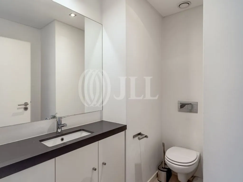 Vannitoad - Luxury Apartment in Historic Palacio, Chiado, Lisbon