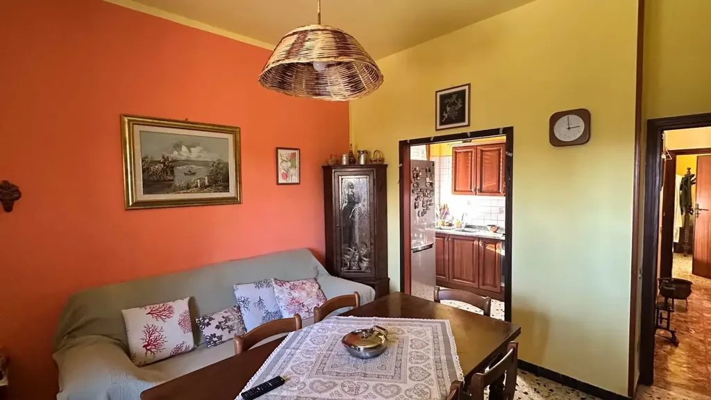 Salle à manger - Quadrilocale with Balcony in Campiglia Marittima