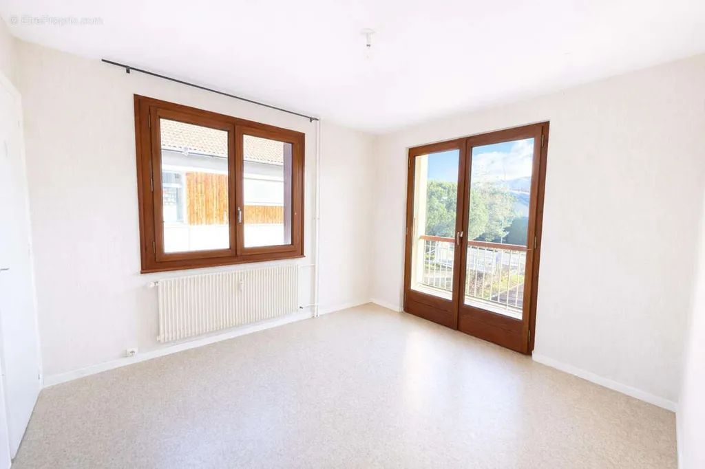 Pièces - Appartement T4 avec Garage à Thonon-les-Bains