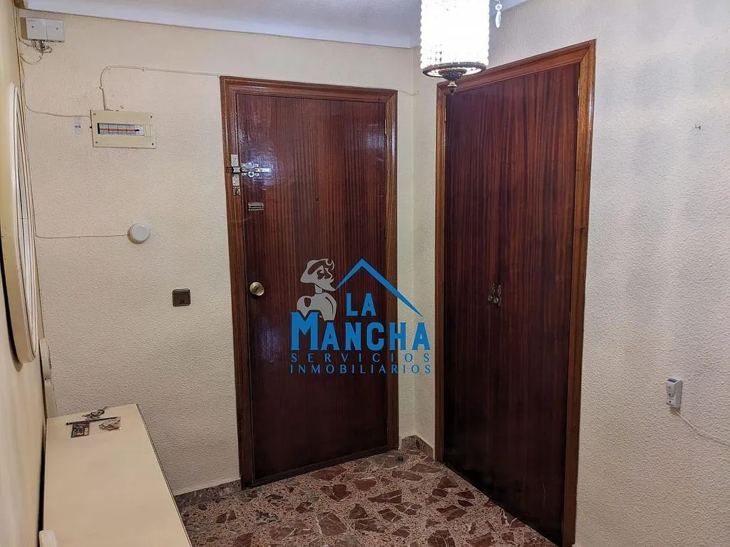 hallway_entrance