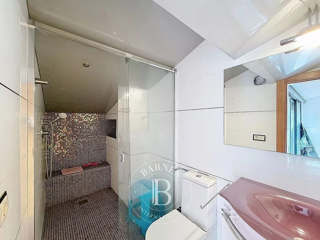 Salles de bain - Luxury House with Pool in Santa Susanna