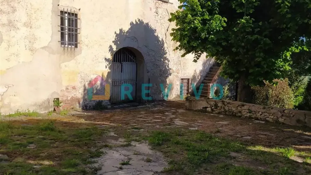 Aed - Historic Farmhouse with Private Park in Rignano