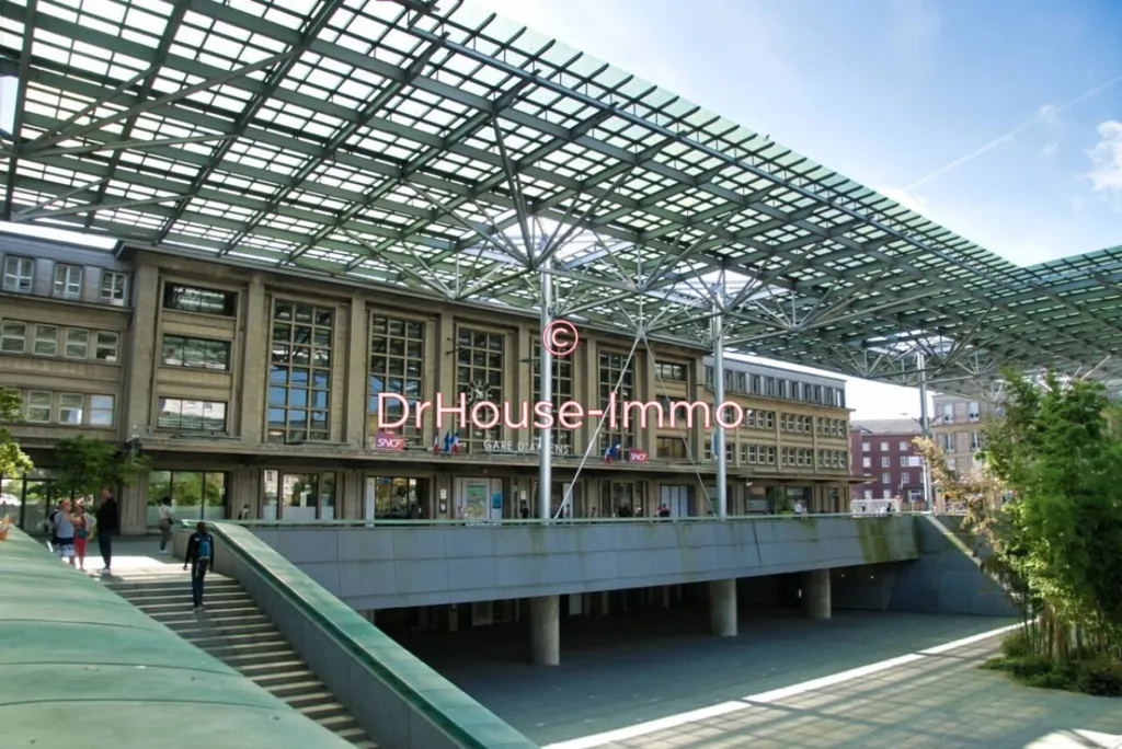 Exterior - Studio with Outdoor Space in Amiens