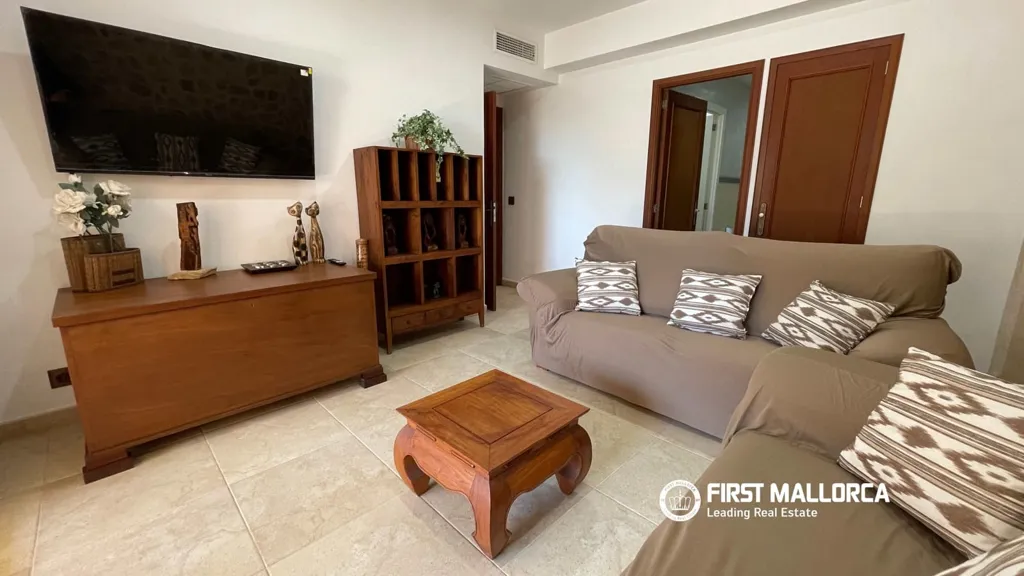 Living Room - Furnished Apartment with Mountain View in Pollensa