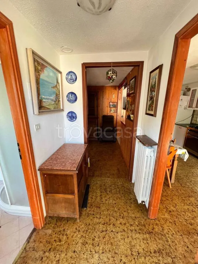 Entrée - Detached House with Private Garden in Torre Pellice