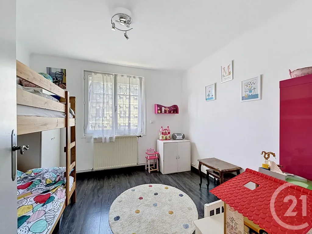 Bedrooms - Spacious House with Garden in Chartres