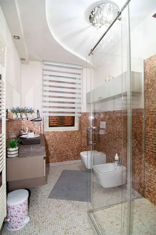 Bathrooms - Luxury Villa with Private Garden in Boltiere