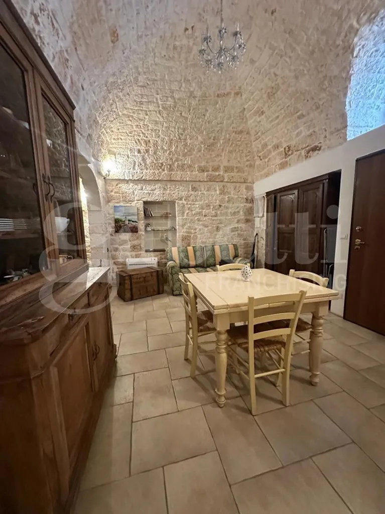 Söögituba - Independent House with Stone Vaults in Ostuni