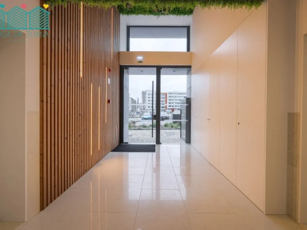 Entrée - Luxury 3-Bedroom Apartment in Aveiro