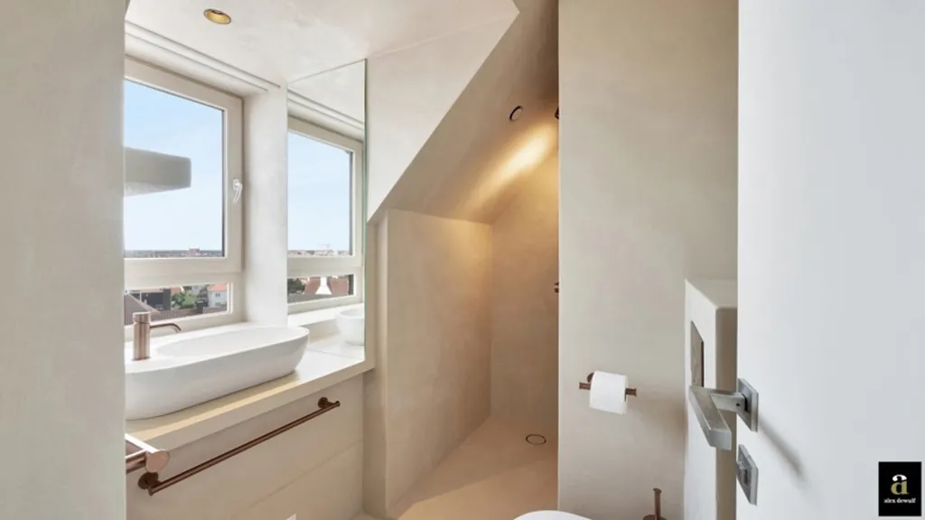 Salles de bain - Penthouse Ensoleillé avec Terrasses à Knokke