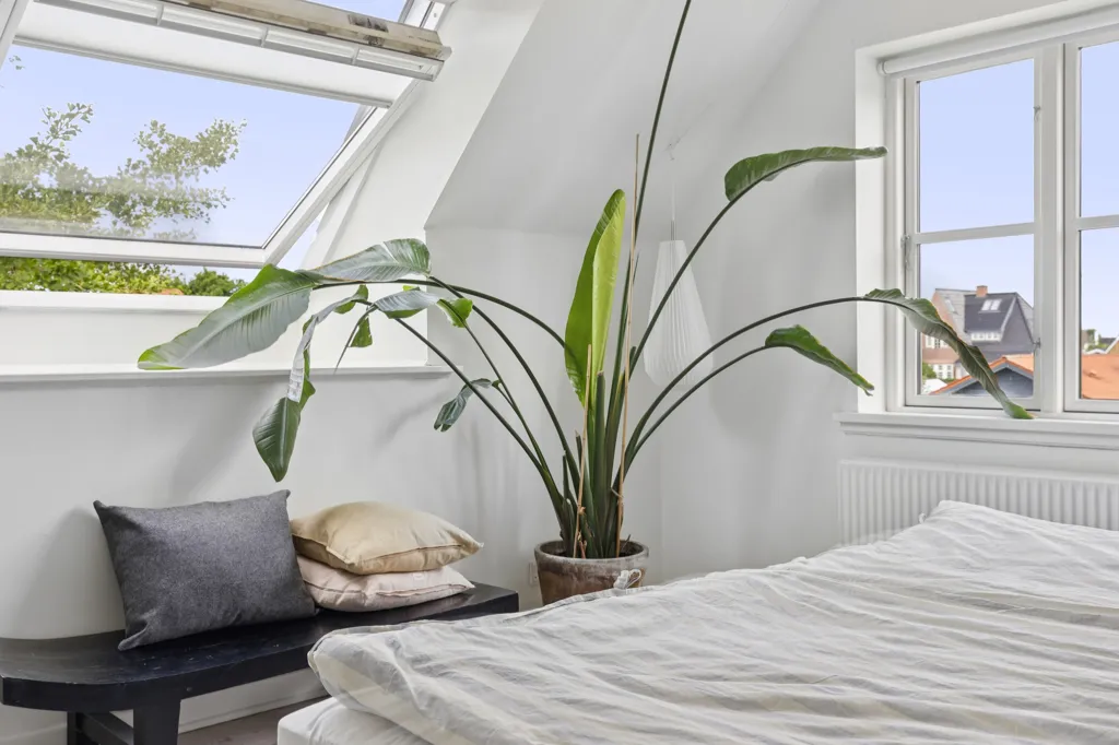 Chambres - Classical Villa with Architect-Designed Garden in Odense