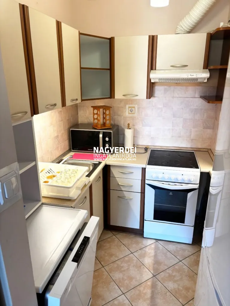 Kitchen - Renovated Apartment with Balcony in Debrecen