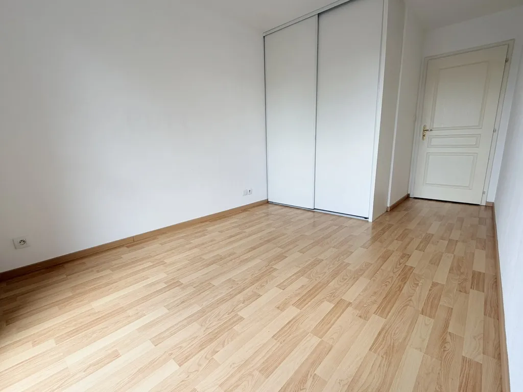 Pièces - Appartement avec Terrasse et Parking à Riedisheim