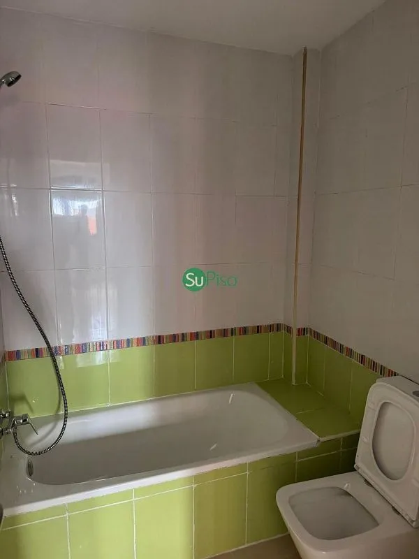 Salles de bain - Spacious Flat with Terrace in Magán