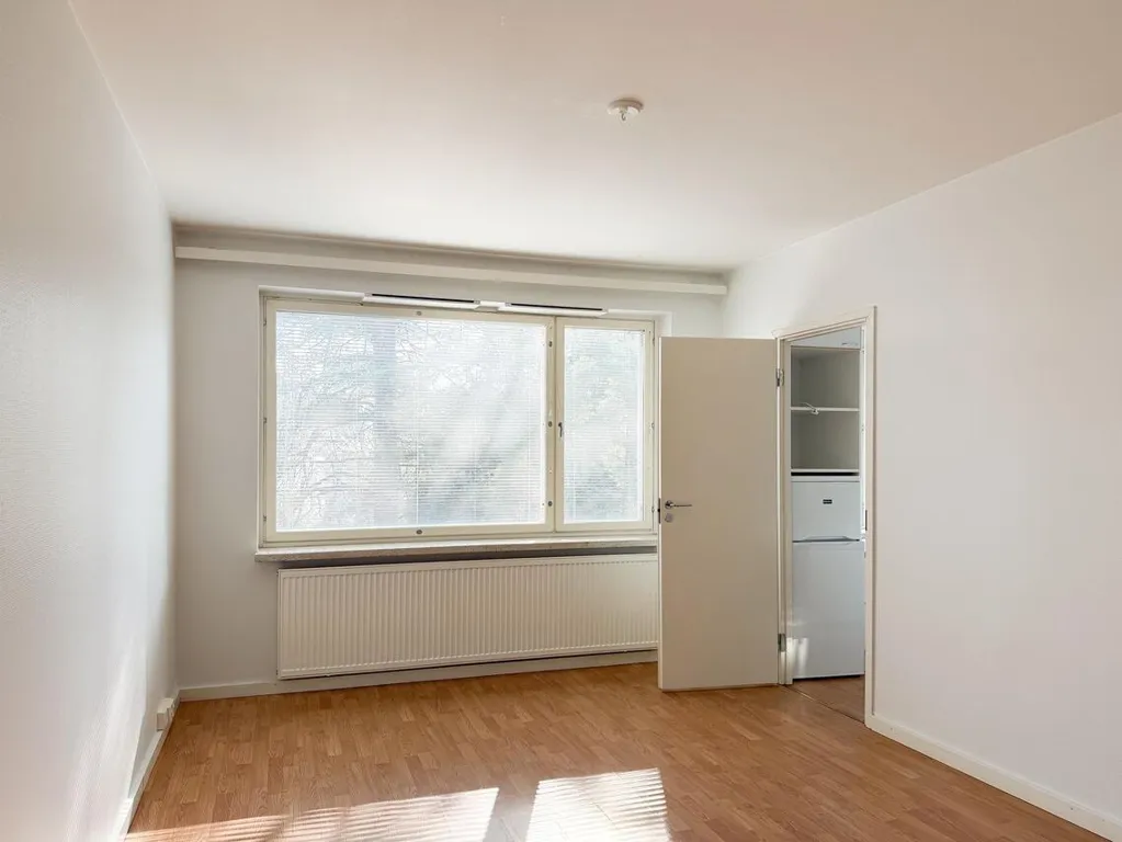 Pièces - Bright Studio Apartment in Haaga, Helsinki