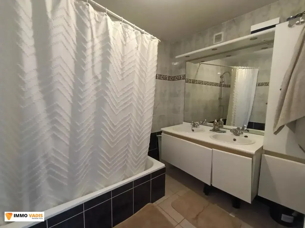 Appartement 3 pièces à Sint-Truiden