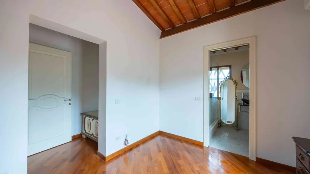 Rooms - Rustic Complex with Garden in Montespertoli