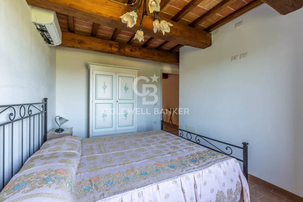 Magamistoad - Rustic Terraced House with Panoramic Terrace in Collazzone