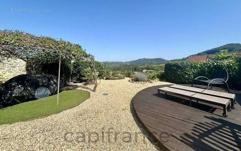 terrace_patio