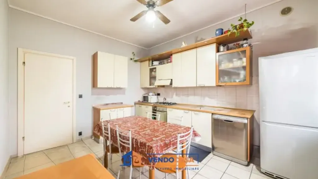 Cuisine - Quadruplex Apartment with Balcony in Carmagnola