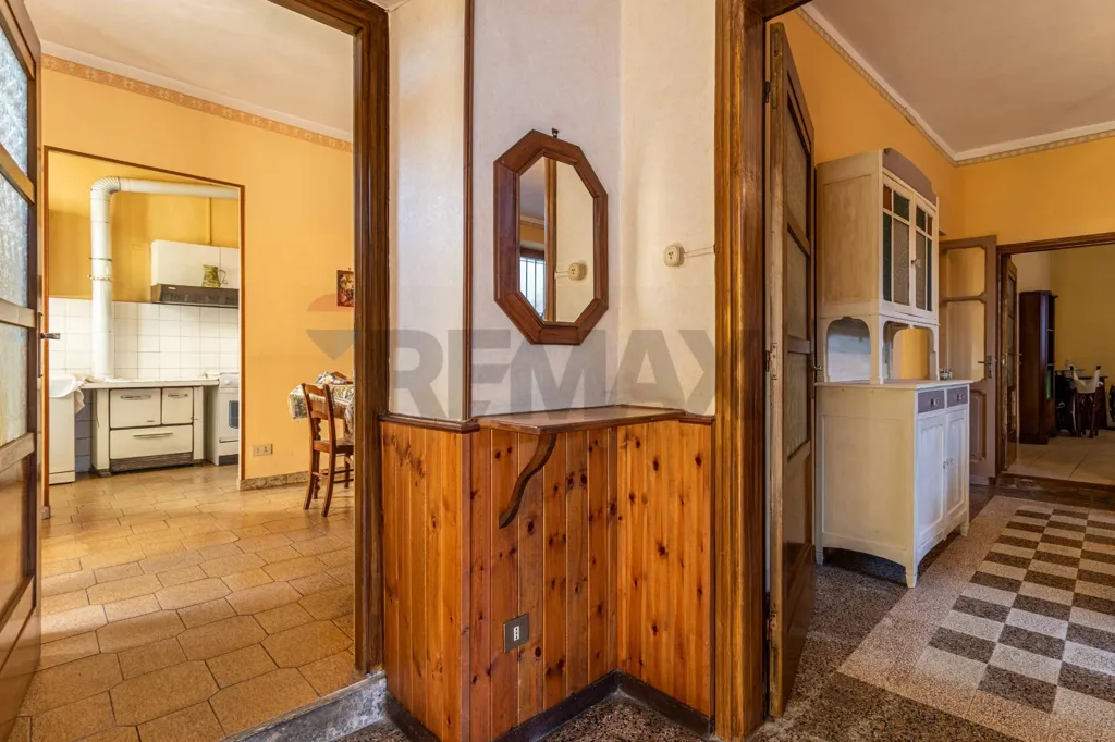 Entrée - Triplex Villa with Garden in Occhieppo Superiore