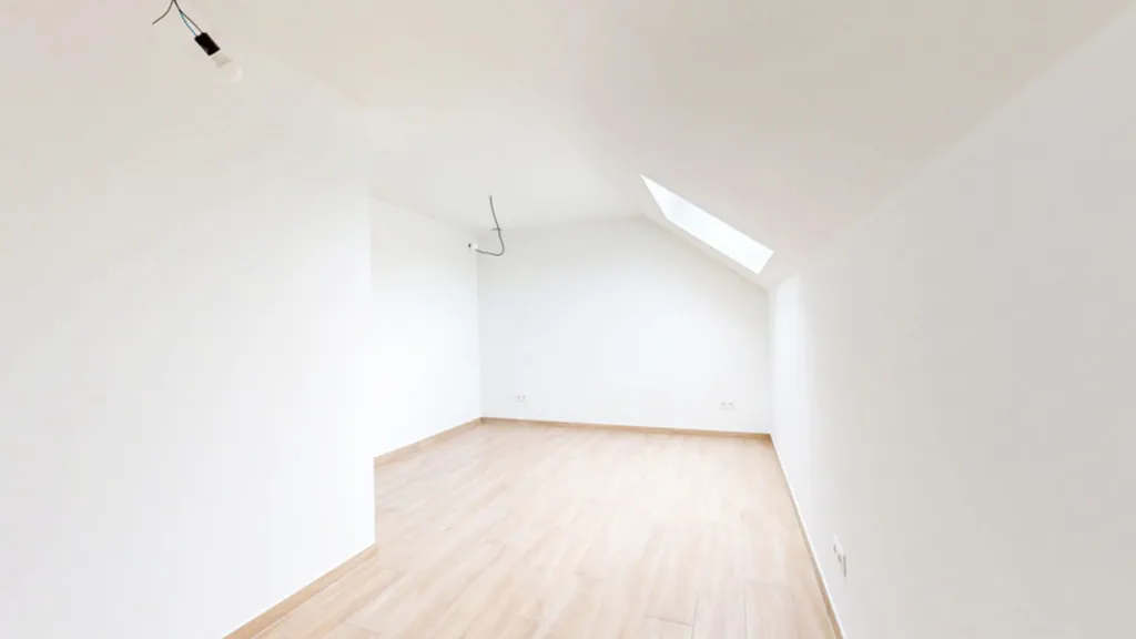 Pièces - Duplex avec Terrasse à Godarville