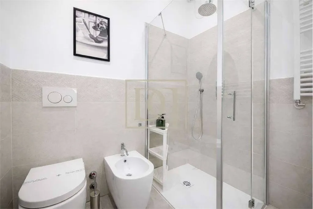 Vannitoad - Luxury Apartment with Triple Exposure in Milan