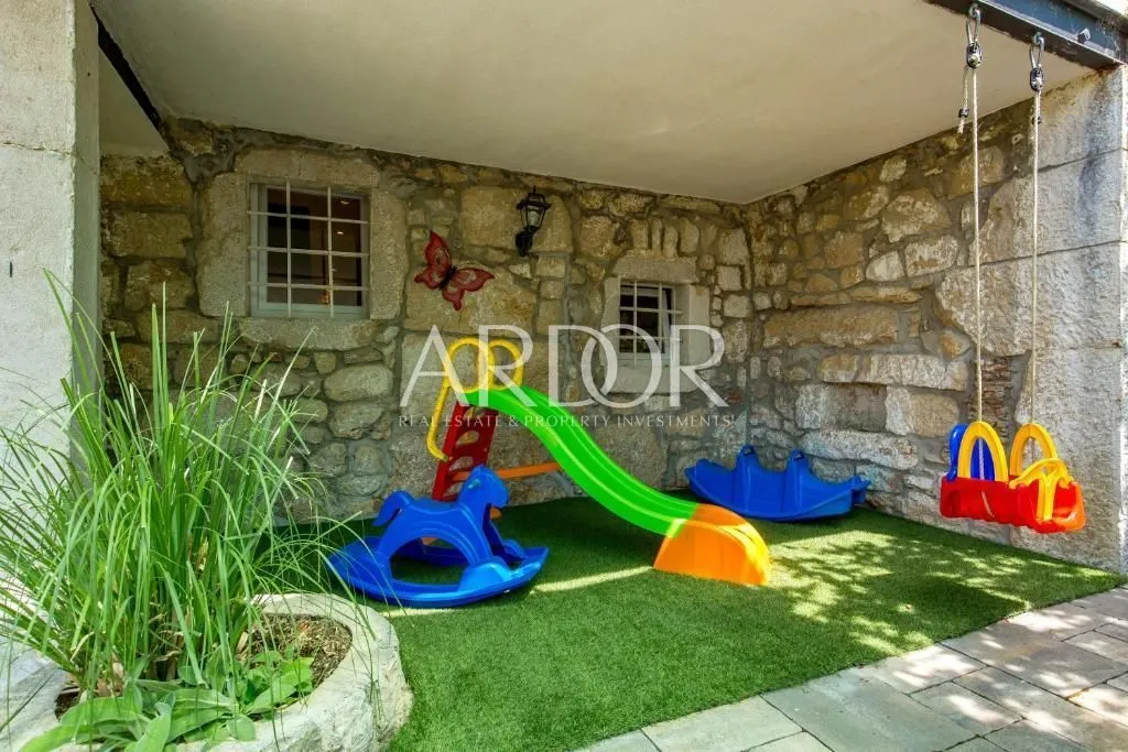 Aed - Villa with Sea View in Tribalj