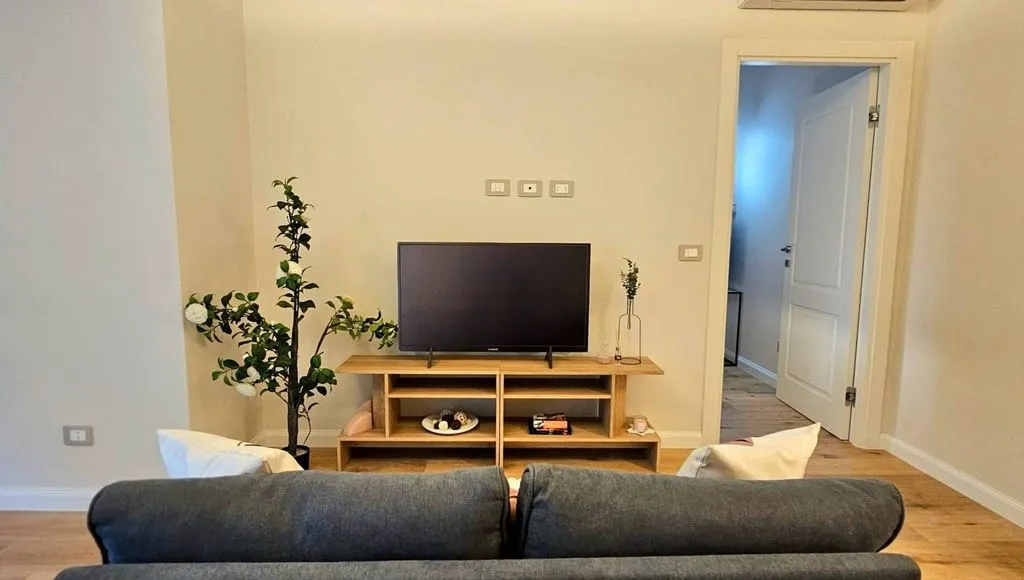Elutuba - Luxury Flat with Balcony in Milan