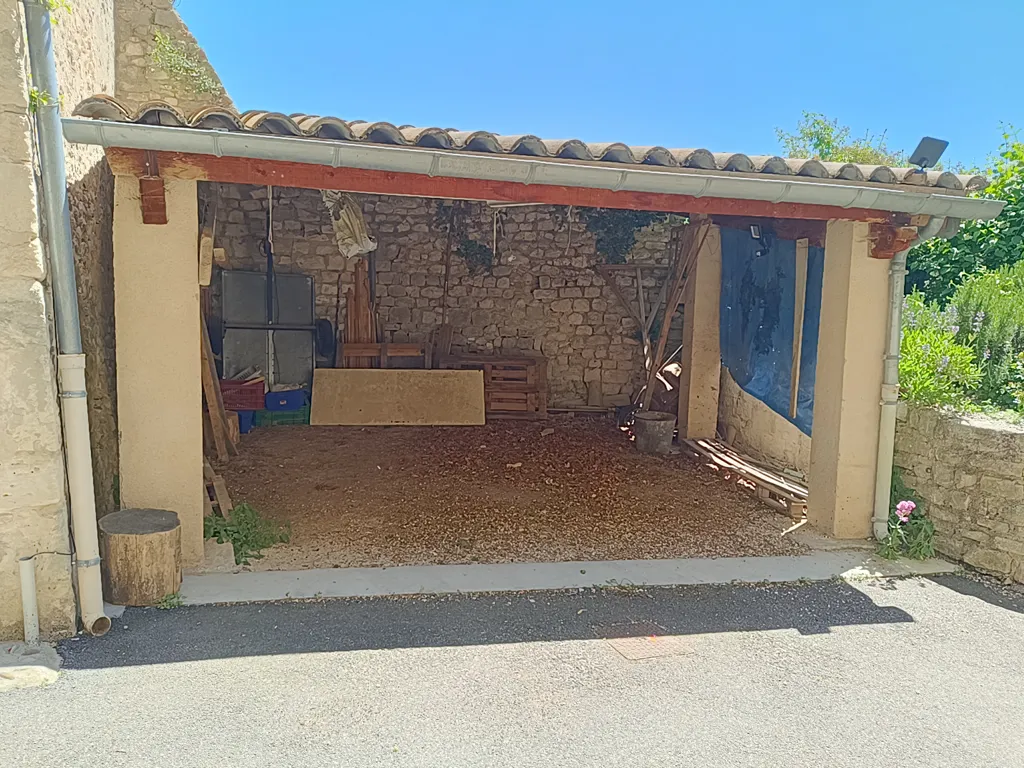 Garden - Rustic Village House with Garden in Monieux
