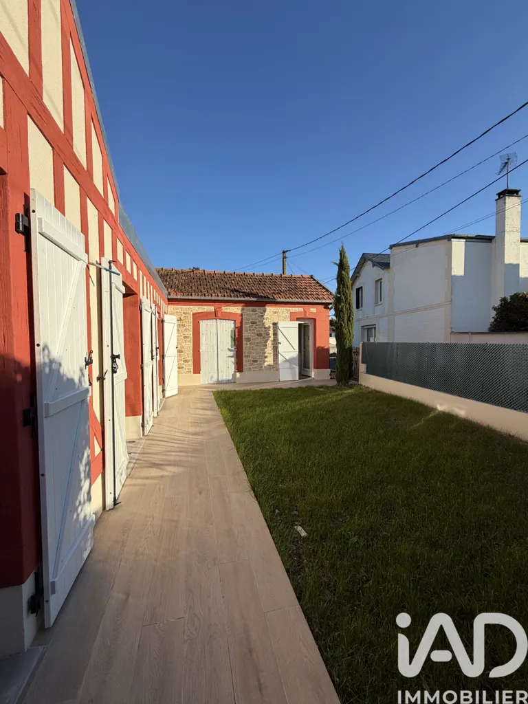 Aed - Charming House with Garden near Benerville Beach
