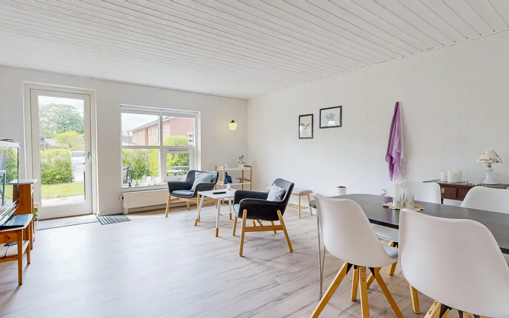 Salle à manger - Terraced House with Tiled Roof in Ørum