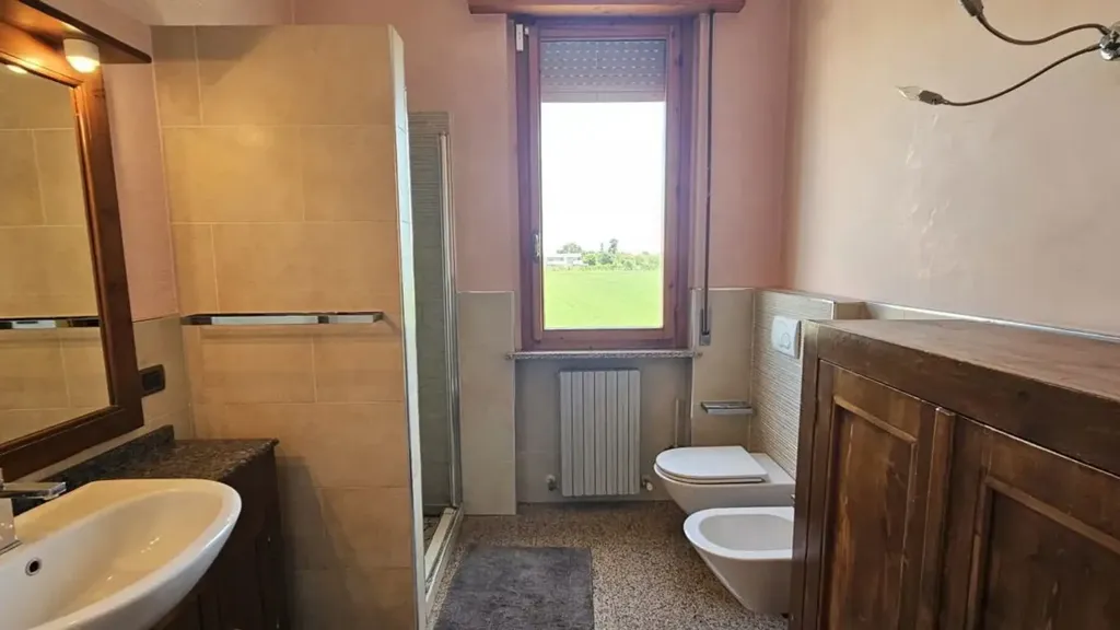 Vannitoad - Four-Room Apartment with Terrace in Forlì
