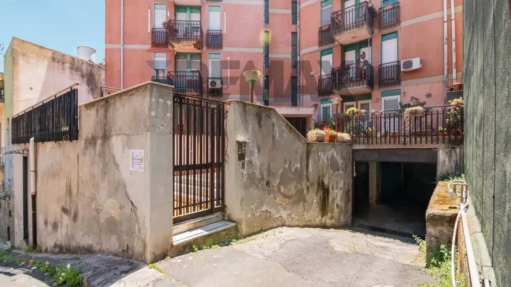 Jardin - Rusticated Apartment with Terrace in Misterbianco