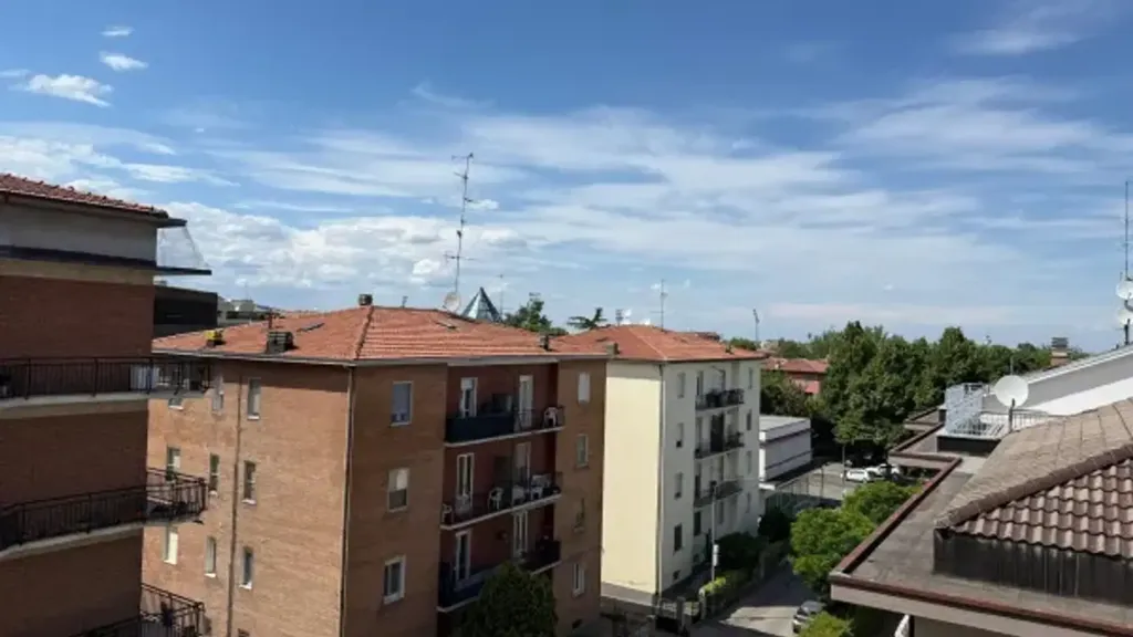 Balcon - Apartment with Balcony in Rometta, Sassuolo